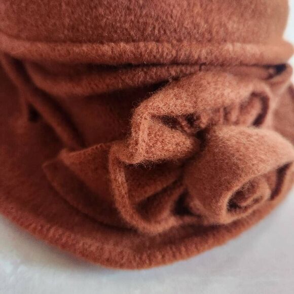 Scala wool boiled bowler cloche hat  autumn orange copper handmade 100% wool - Picture 2 of 5